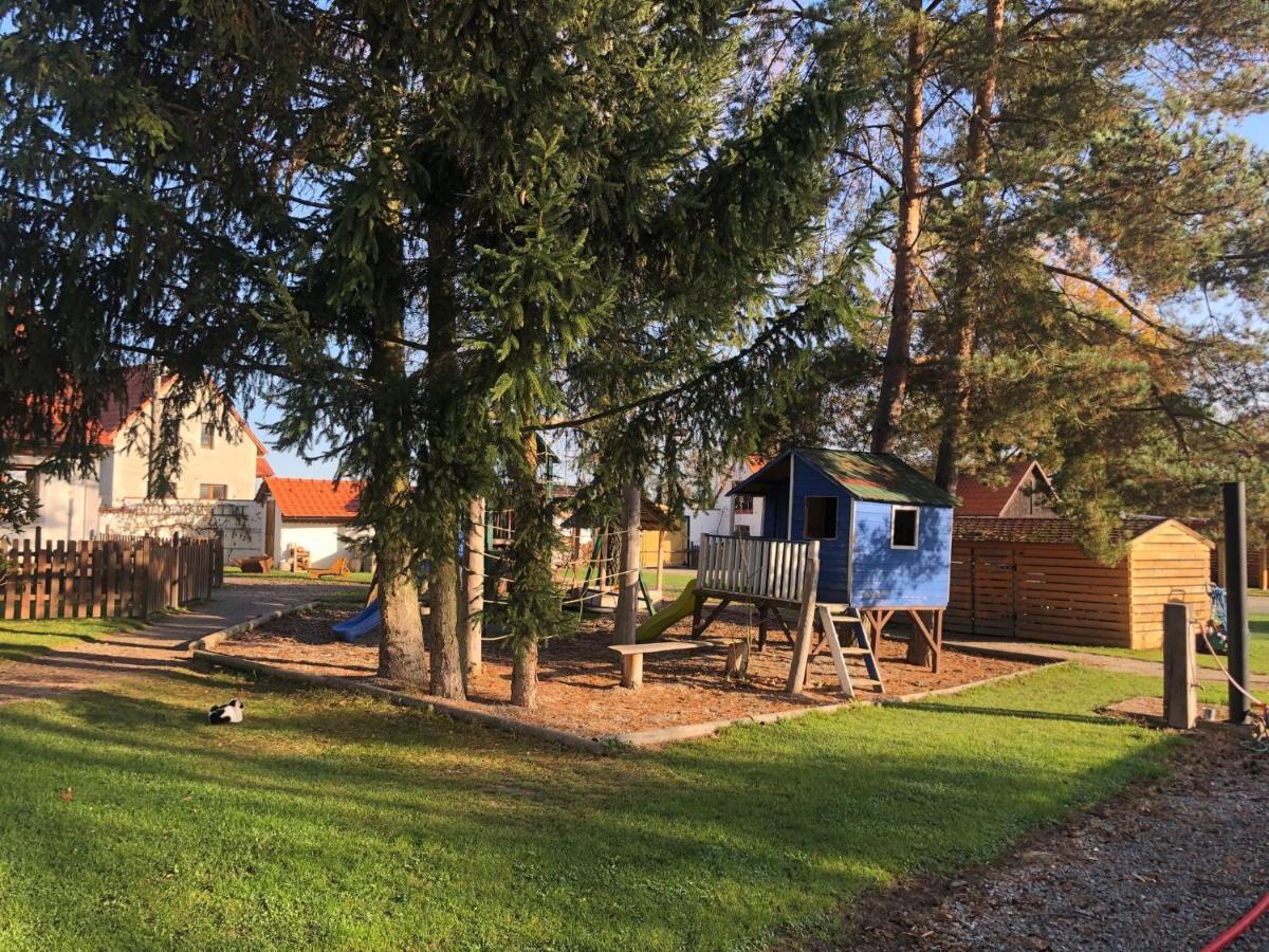 Apartmany Kojakovice - Trebon Jilovice Bagian luar foto