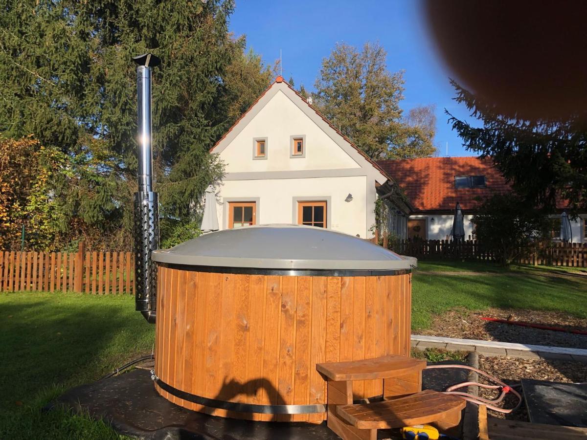 Apartmany Kojakovice - Trebon Jilovice Bagian luar foto