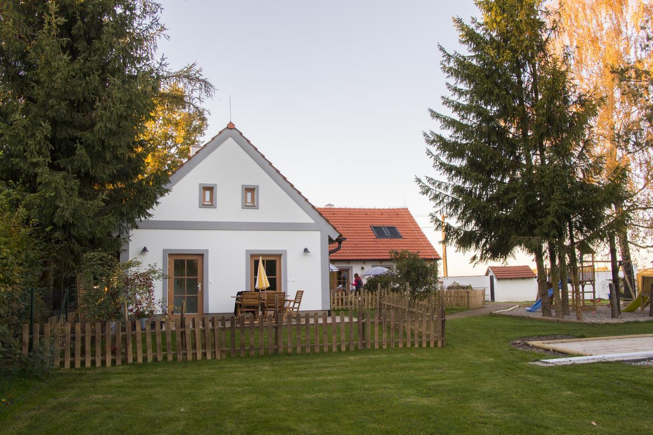 Apartmany Kojakovice - Trebon Jilovice Bagian luar foto